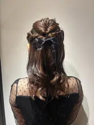 【レディース•平日限定！】🎀ヘアアレンジ🎀　⚠️3日前には希望のスタイル（写真を送ってください🙇‍♀️）