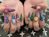 スカルプコミコミジェルネイル3時間内　持ち込みデザインok 追加料金無し