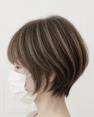 脱・白髪染め！◎白髪を目立たせないカット＋白髪ぼかしハイライト（自然な立体感）