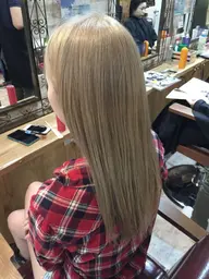 透明感溢れるアプリエカラー！！