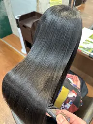 【髪にドラマを】カット+髪質改善縮毛矯正¥33550→¥23485