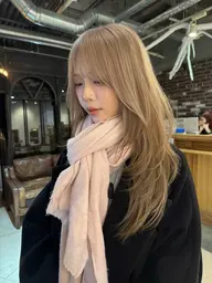 【ブリーチリタッチ学生限定クーポン】U22学割🈹限定‼️➕サロントリートメント無料