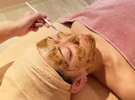 【毛穴・ニキビケア・くすみゼロ】クリスティーナのビオフィート★剥離なしのハーブピーリングでツヤツヤ美肌に☆