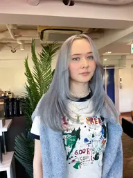 デザインもカラーも🎀カット+ブリーチありダブルカラー 13500円💎🪽