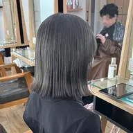 ☆平日1名様限定☆赤み消しオリーブカラー💚➕アイロンorコテ巻き✨️