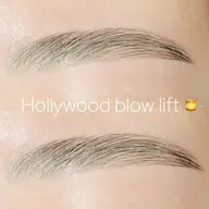 🗽ハリウッドブロウリフト💫(ワックス付き)⚠️21時以降➕1000円⚠️