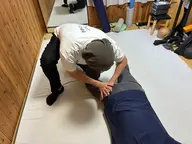 腰周り(反り腰、骨盤の片寄り)に対するアプローチ整体