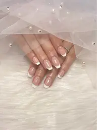 ４月限定【Hand】ベース込み★フレンチネイル♪ご新規様オフ無料 ¥8200→¥4400