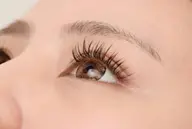 モデル限定!ケラチンラッシュリフト💕 でダメージレスにマツパ👁️✨