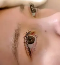 大人気✨️まつげパーマ【まつげトリートメント付き】✨️
