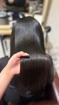 縮毛矯正 ⪩⪨꙳⋆