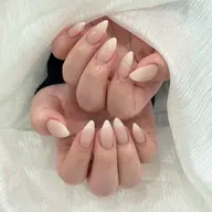 🔥約3️⃣0️⃣%オフ🔥ソフトジェルオフあり✨️カラーグラデーションorフレンチ