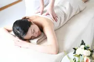 💍プレ花嫁様特化👰💍ドレスから見えるパーツを徹底ケア🩵全身見せパーツ脱毛＋毛穴ピーリング+美容液導入🕊️🍀