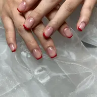 リピーター様💟🥰自店オフ無料✨　フレンチネイル💅