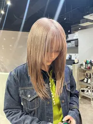 ブリーチリタッチ＋透け感カラー＋似合わせカット🛼【⚠️16時以降限定価格！✨】透明感カラーお任せ下さい🎫