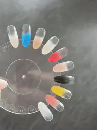 カラーグラデーション🩵ストーン4個付き