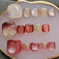 【オフありでもなしでも】フットネイル💎マグネットデザイン3種