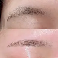 眉スタイリング