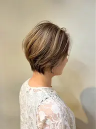 【ショートボブ限定‼️】似合わせカットカラー✨️(5cm以上カット必須)