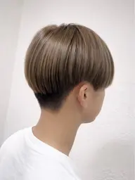 【レディース・メンズok】カット+ブリーチオンカラー+髪質改善トリートメント¥27500[E-8/京橋]