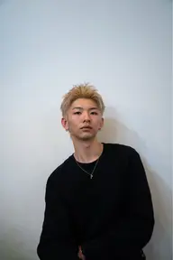 メンズカット＋ブリーチ＋オンカラー🌈