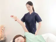 【肩こり/首こり】デスクワークでガチガチな首肩を徹底ケア◎整体×鍼灸90分¥9,000→¥5,900