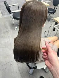 【艶髪を目指す方に】ダメージレスカラー➕特殊活性ケラチントリートメント