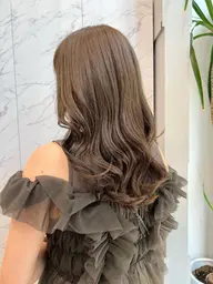 《新規》カット+ ヘアカラー + トリートメント
