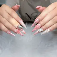 🍓3Dデザインコース｛10本チップ長さ出し＋アート＋つけ放題｝花🌸、やさしい3Dできます♪♪♪