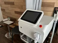 【 男女 】 もみあげ脱毛