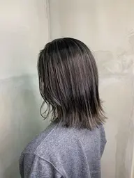 🦄【ケアブリーチ使用】カット+ハイライトカラー🦄