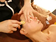 カッピング+カッサ+小顔