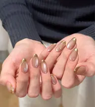 🦄マグネット➕ミラーフレンチ🔮🔮パーツ2個プレゼント付き