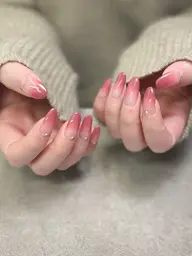 【ハンド】♡カラーグラデーション♡オフなし　✨丁寧な甘皮ケアつき✨