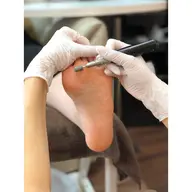 ⭐️足裏角質ケア-マシン角質取りコース⭐️