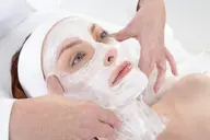 【新人スタッフ技術向上の為】フェイシャルエステのモデル様　3月15日までの特別メニューです！