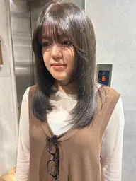 【✨4 / 16（木）限定✨】ミディアムレイヤーカット無料✂️