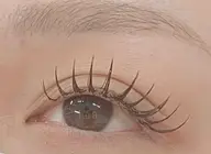 朝のメイク時短◎マツエク140本　¥5000