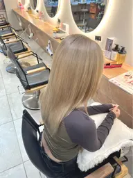 🎀平日限定🎀15:00​〜​🌈⭐️ブリーチ（全頭orリタッチ）+カラー⭐️