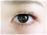 〈初回オフ無料〉一重さんのためのボリュームラッシュ80本