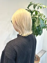 ⭐️ブリーチ抜きっぱなしメニュー⭐️憧れのホワイトブロンドに✨ブリーチ2回&Aujuaトリートメント🌈