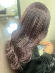 ⭐️ご新規様限定カラーモデル⭐️¥4400(肩より長い方)ご希望の時間が空いてない場合でもご案内可能な場合がございます。