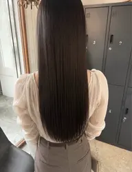 《水素でやわらかい質感に◎》 ✳︎似合わせカット+ナチュラル美革ストレート+パウダートリートメント