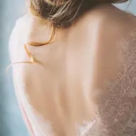 【花嫁さま】背面トリートメント:シェービング+光フォト+毛穴洗浄+美肌パック