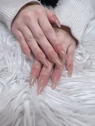 【練習モデル】チップワンカラ➖or ラメグテーション¥5000