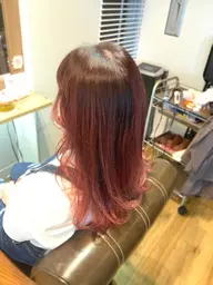 【⭐グラデーションブリーチ＋全体カラー⭐】ファイバープレックス使用✨トリートメント付