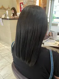 【艶髪】カット＋大人気❣️N.ケラリファイントリートメント指名料込