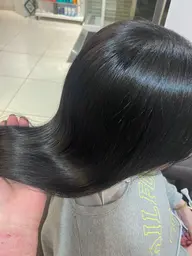 🍑さらちゅるストレート🍑minimo限定【シャンプー+カット+髪質改善ストレート】