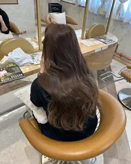 【透明感抜群✨️】*ブリーチ無し*Wカラー👾＋内部補修トリートメント🫧