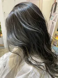 🩵ハイライトカラー+トリートメント🩵